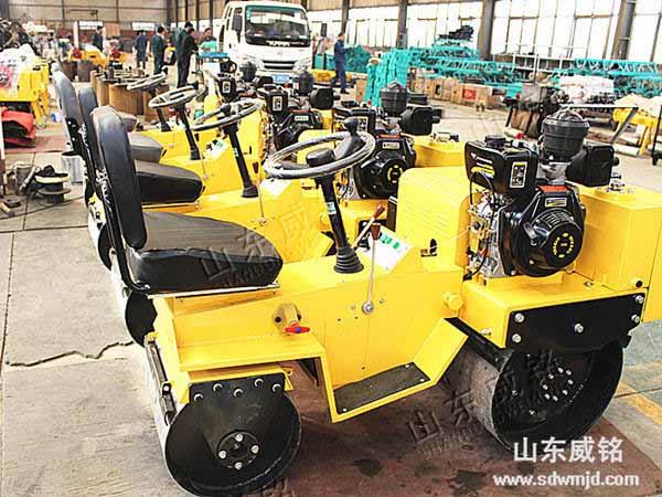 关于小型压路机的知识问答百科，看完绝对涨知识