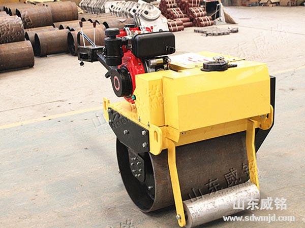 严寒将至，您的小型压路机的保养工作做好了么