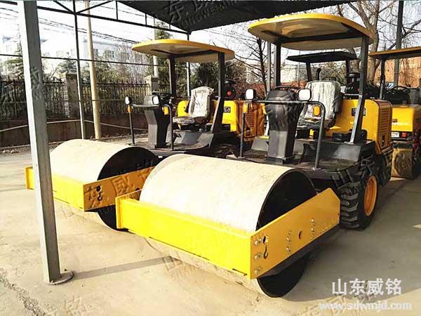 座驾式压路机常见故障解决方法（一）